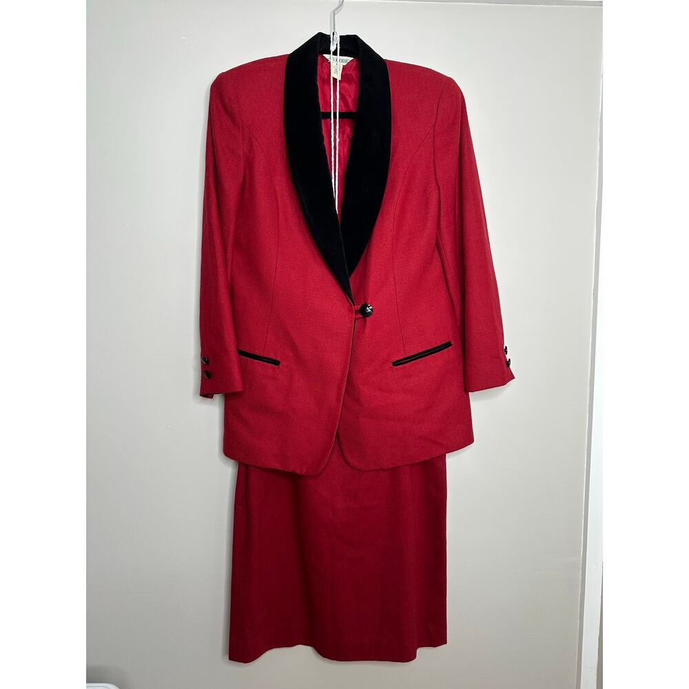 J.G. Hook Skirt Suit Women 10 Red EUC Wool Blend Velvet Trim Vintage Power Suit